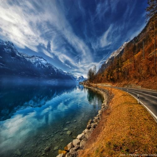 写真の鑑賞の反射を経由して